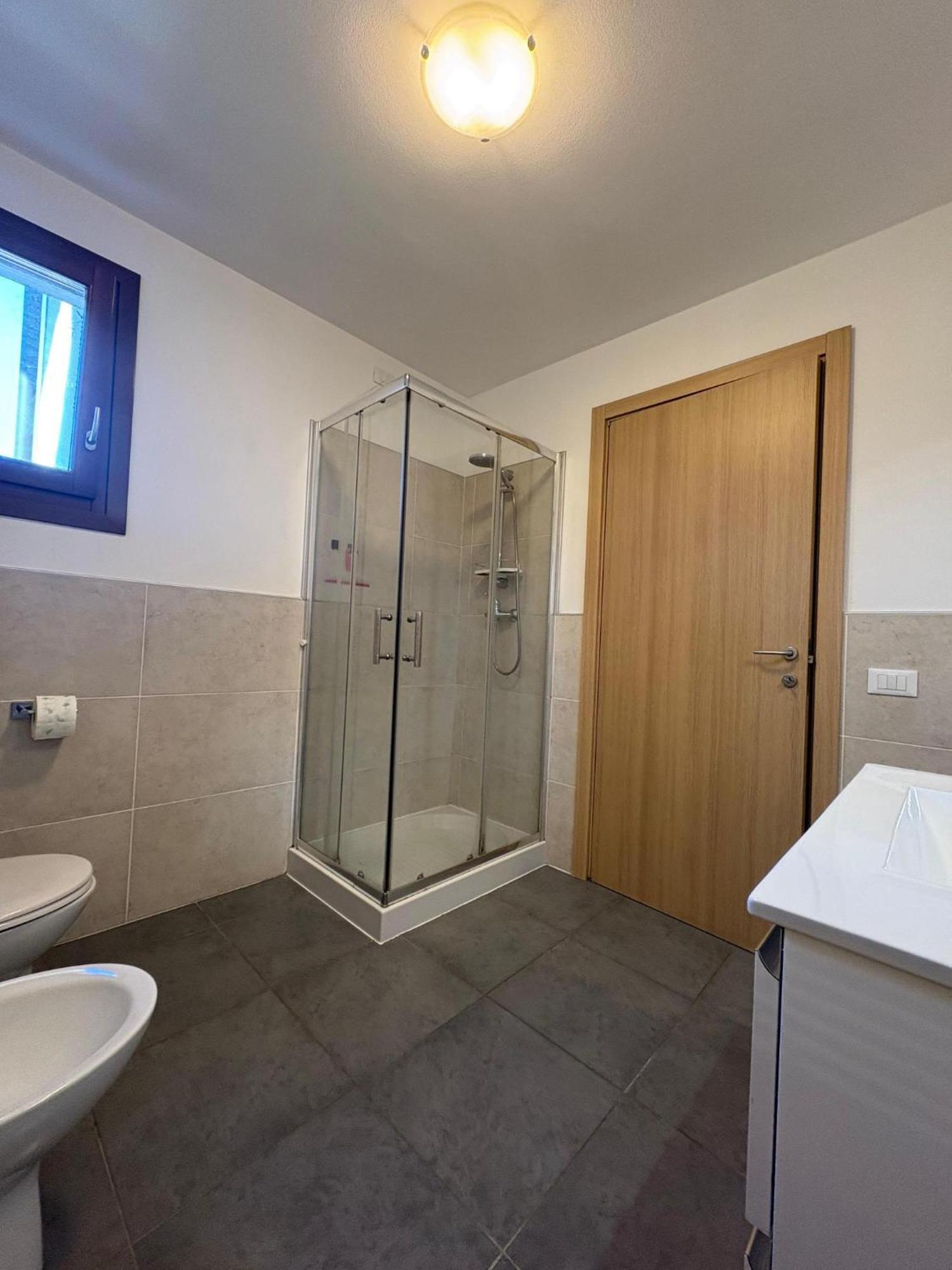 Crossroads Apartment Santa Maria la Longa المظهر الخارجي الصورة